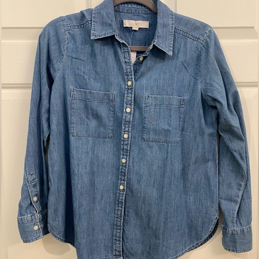 NWT LOFT denim shirt -small